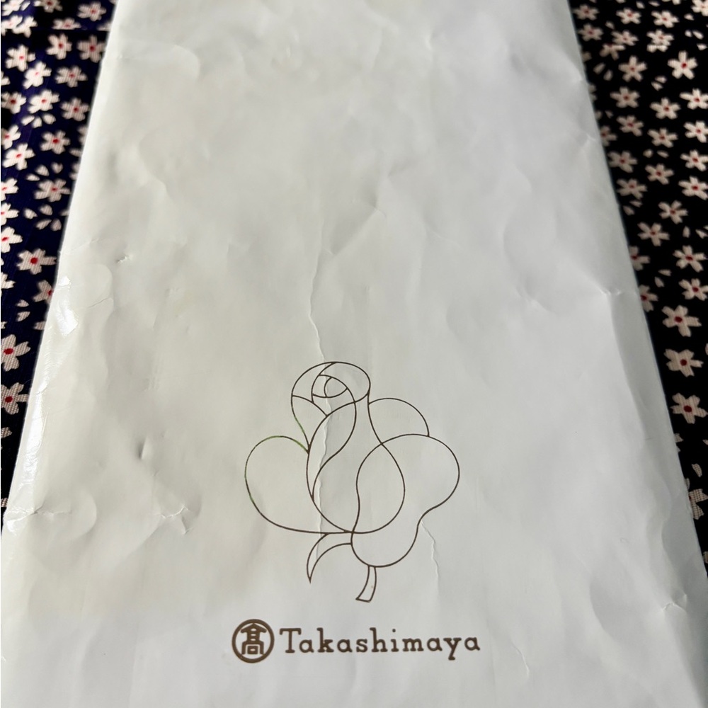 Takashimaya handkerchief/ scarf from Japan.  Never used.  Blossom pattern. - Picture 3 of 6